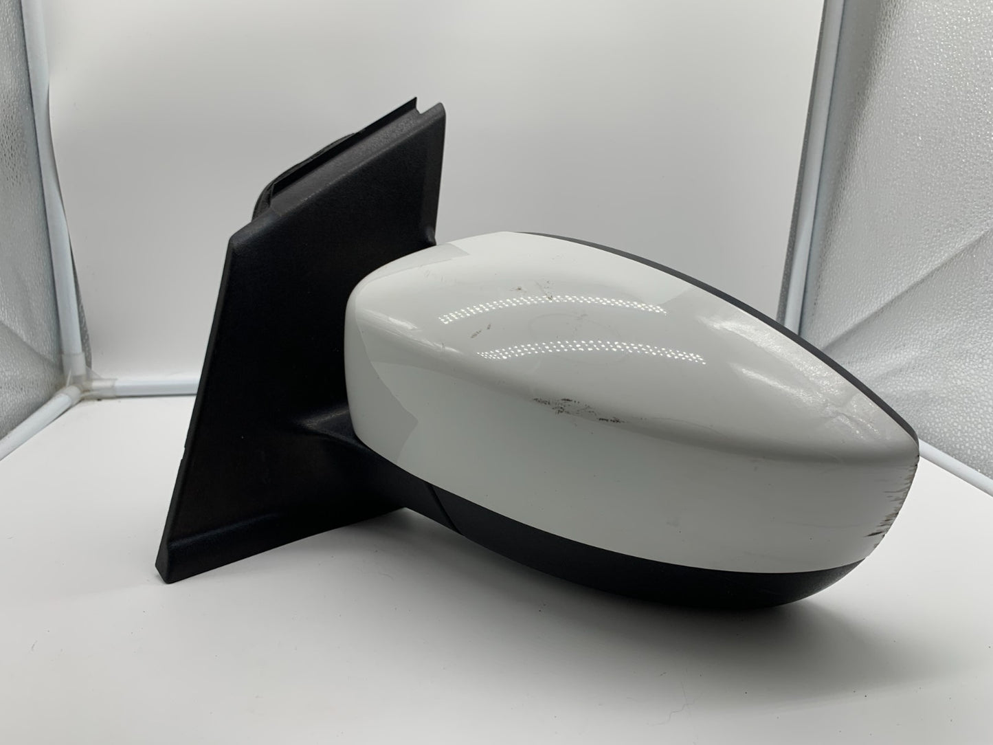 2013-2016 Ford Escape Driver Side View Power Door Mirror White OEM C02B56001