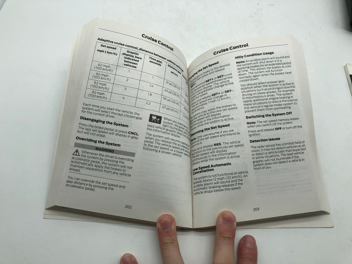 2014 Lincoln MKZ Owners Manual Set with Case OEM R01B46003