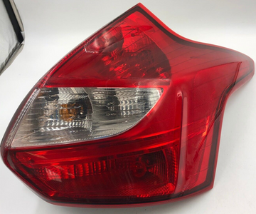 2012-2014 Ford Focus Passenger Side Tail Light Taillight OEM K03B46001