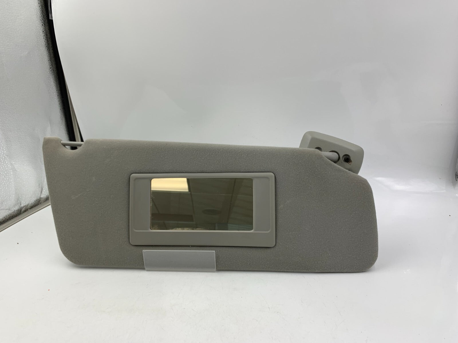 2004-2008 Ford F150 Passenger Sun Visor Gray OEM C04B24044
