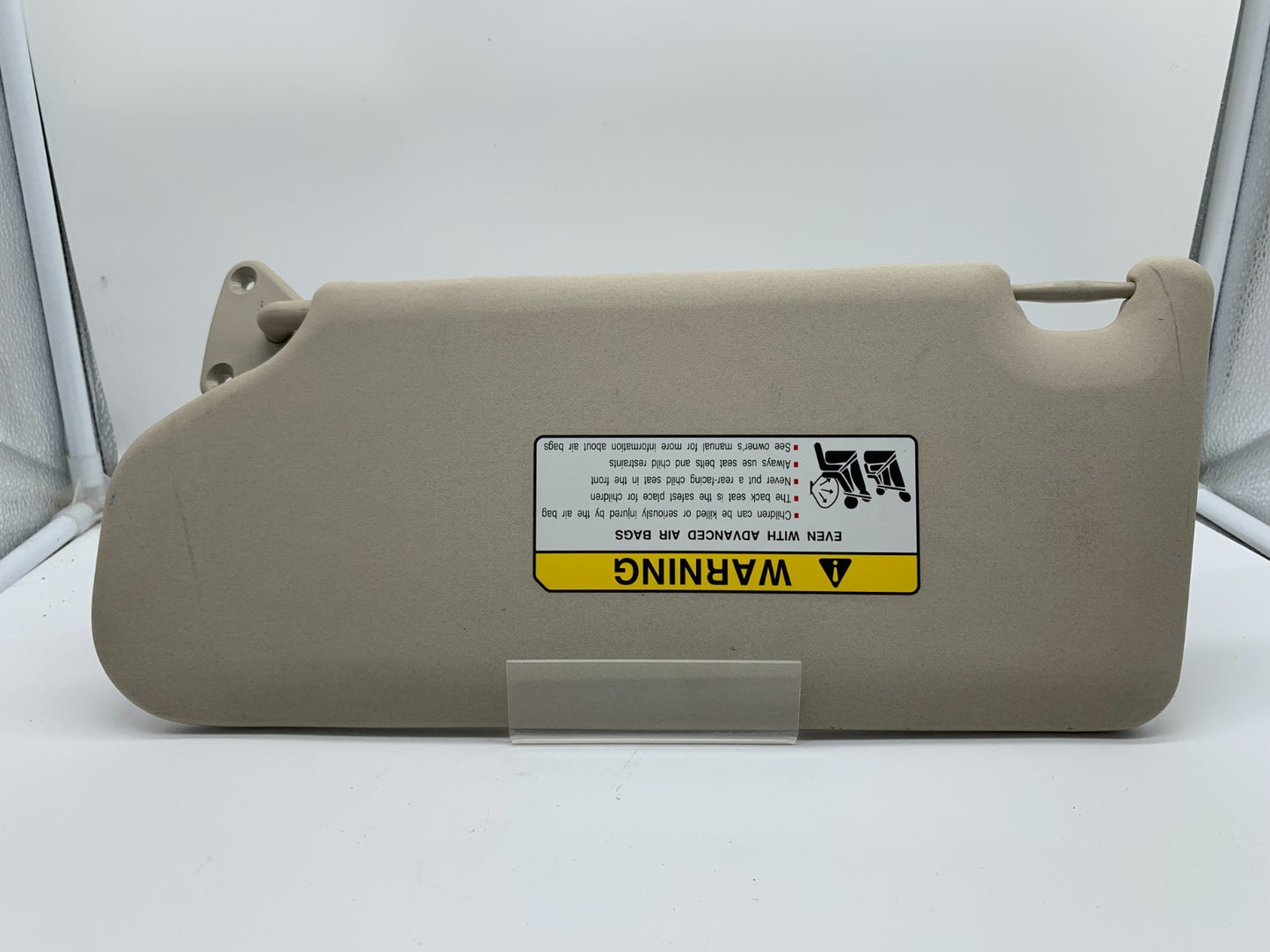 2014-2015 Mitsubishi Outlander Passenger Sun Visor Sunvisor Beige OEM B03B47064