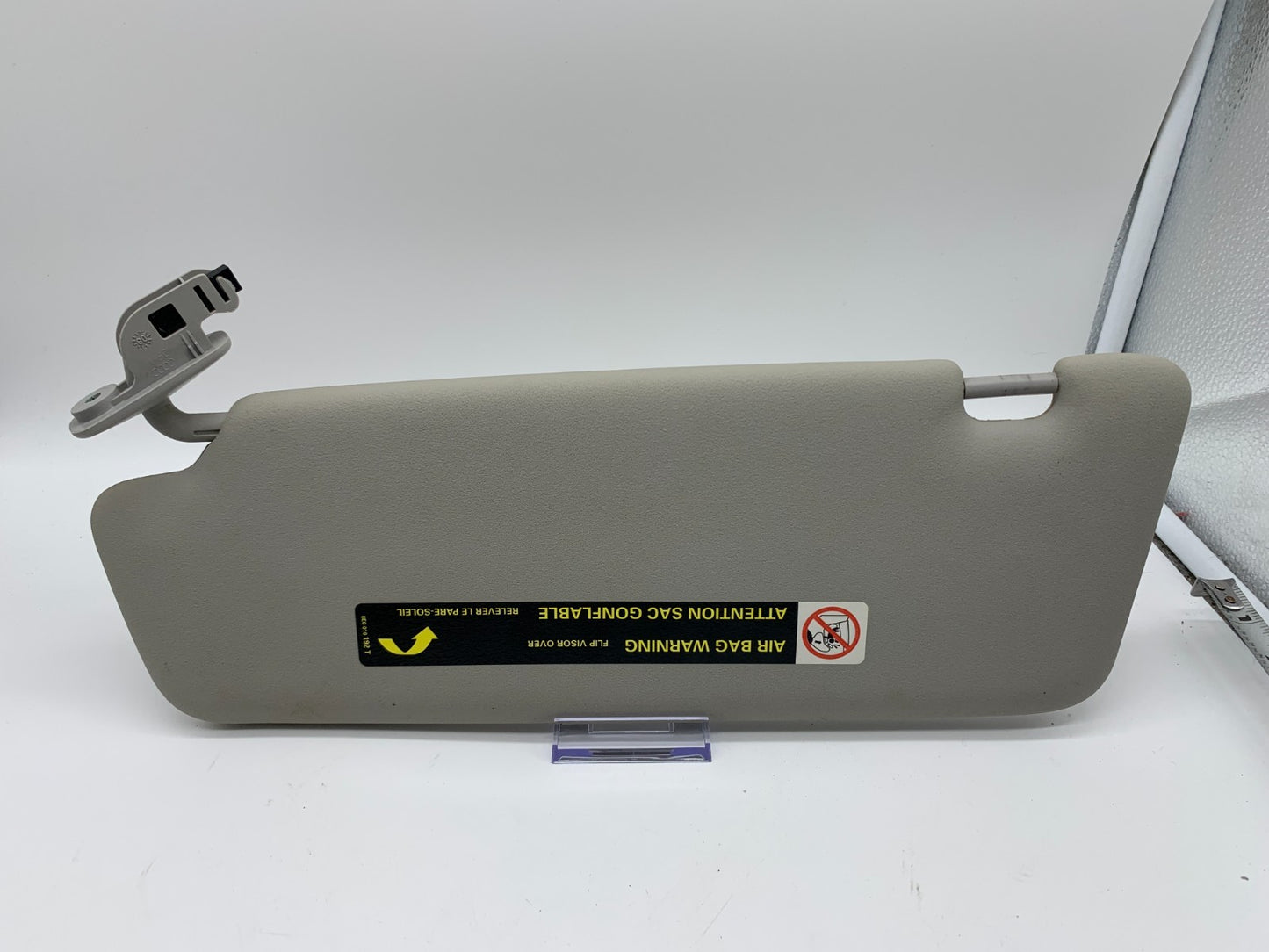 2002-2008 Audi A4 Sedan Passenger Sun Visor Gray Illuminated OEM C02B33004