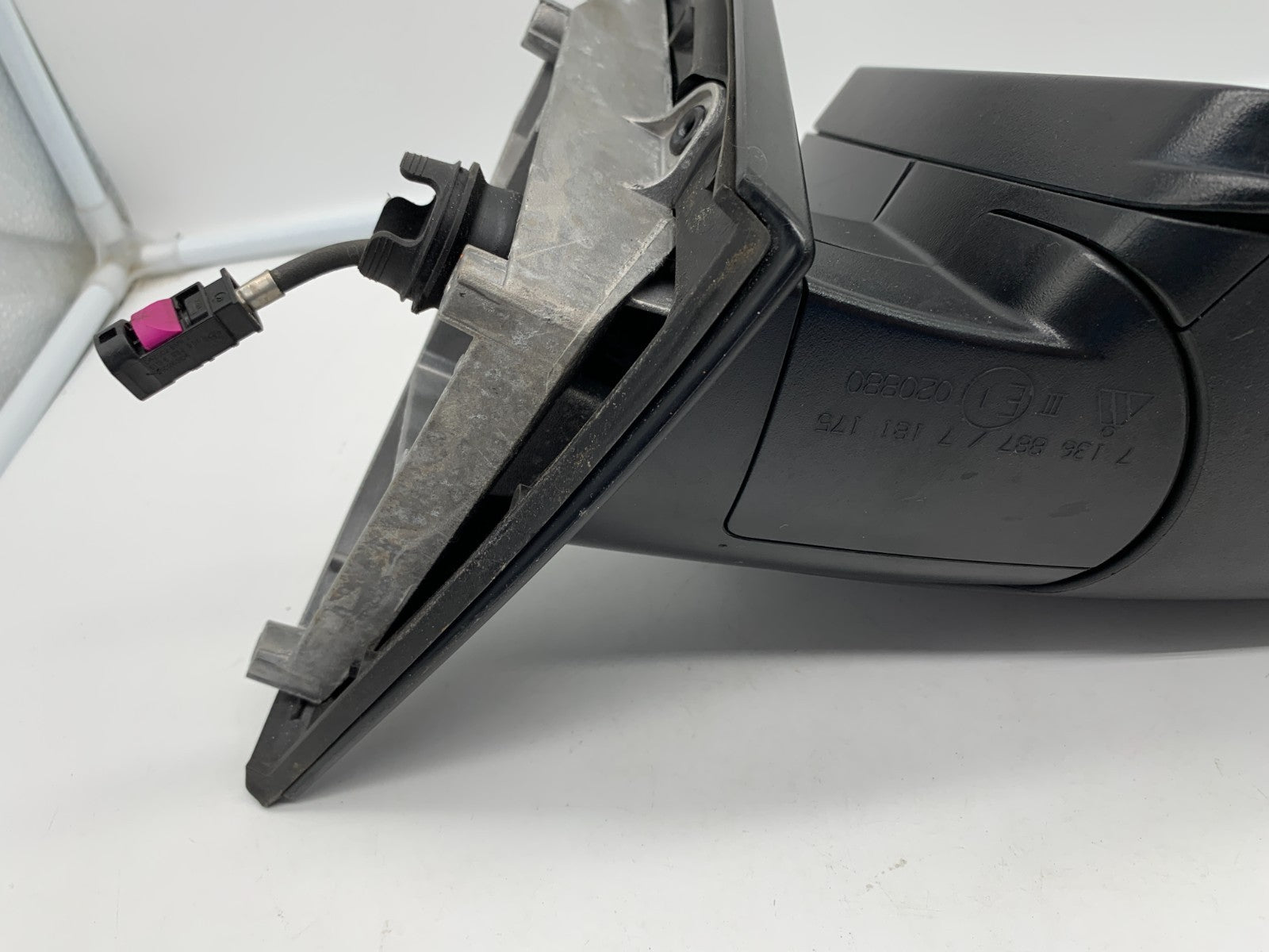 2007-2013 BMW X5 Passenger Side View Power Door Mirror Black w/Camera OEM