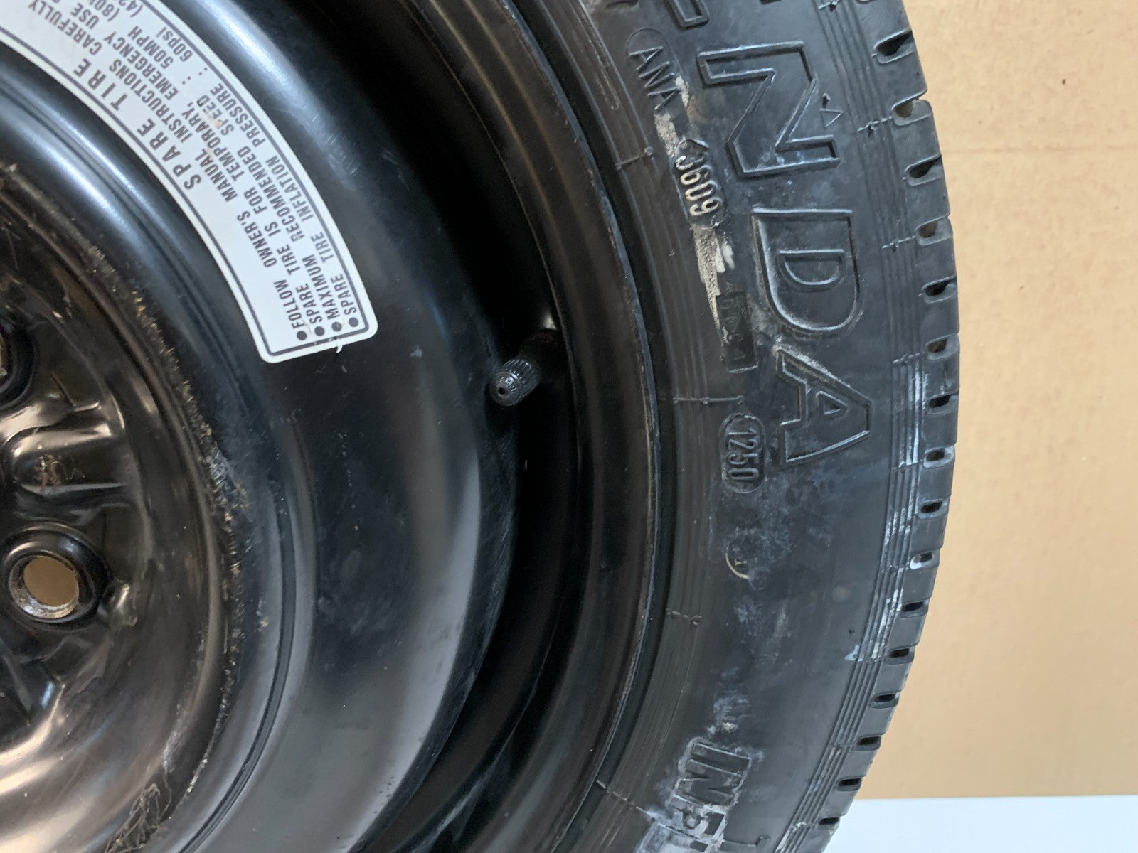 2008-2012 Honda Accord 16" Spare Tire with Jack Kit Compact Donut T135/80D16