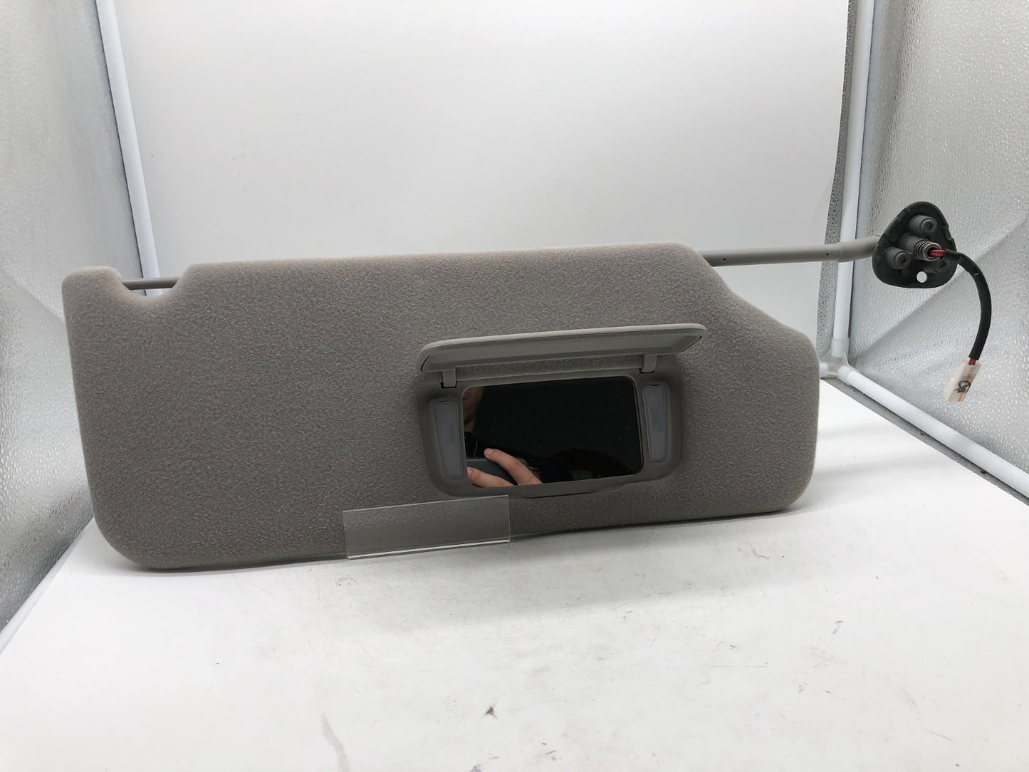 2011-2014 Toyota Sienna Passenger Sun Visor Gray Illuminated OEM C03B46006