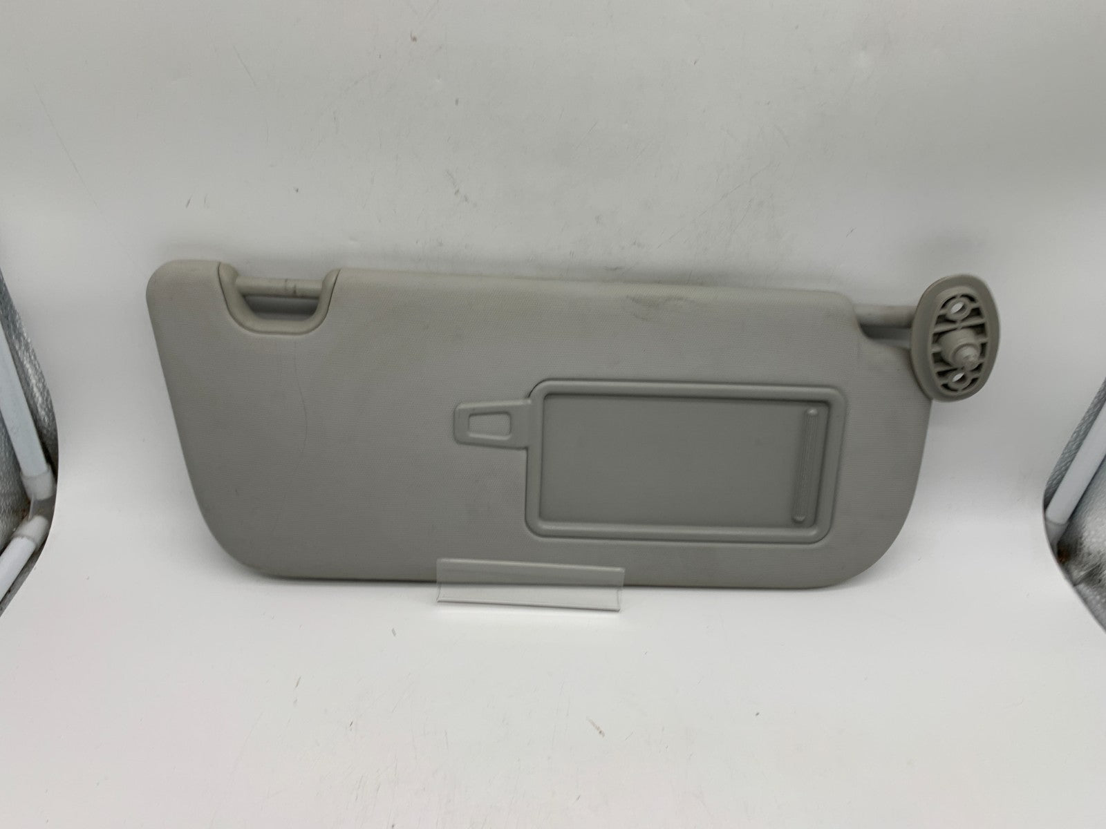 2014-2019 Kia Soul Passenger Sun Visor Illuminated Gray OEM A04B42007