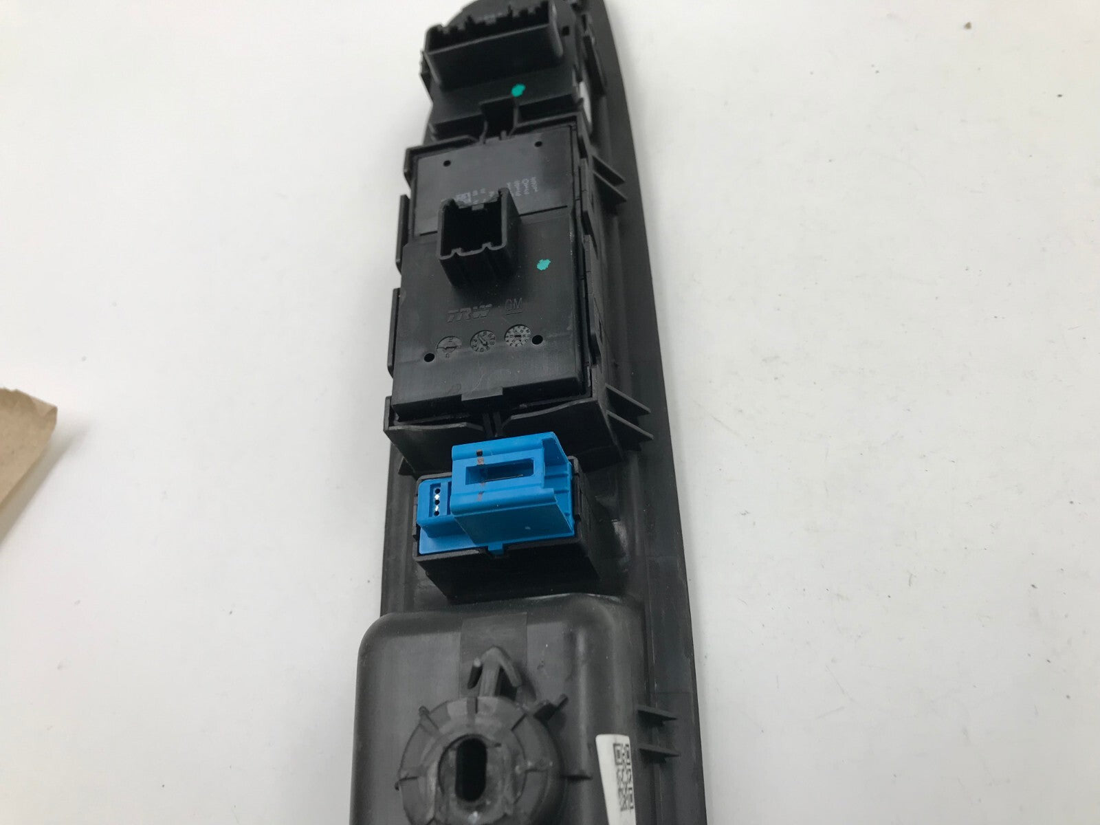 2013-2016 Buick Encore Master Power Window Switch OEM B11009