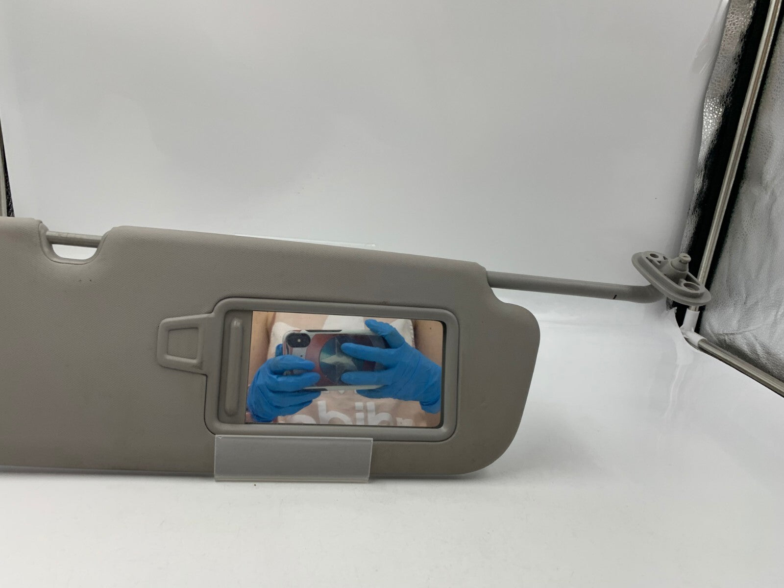 2017-2018 Kia Forte Passenger Sun Visor Gray OEM A03B08026