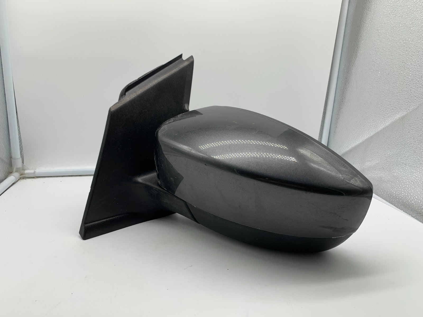 2013-2016 Ford Escape Driver Side View Power Door Mirror Gray OEM B03B28029