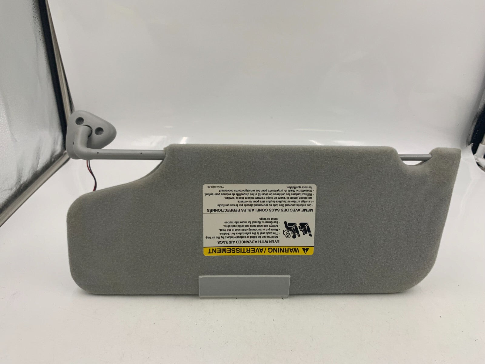 2008-2009 Mercury Sable Passenger Sun Visor Sunvisor Gray Illuminated D01B09008