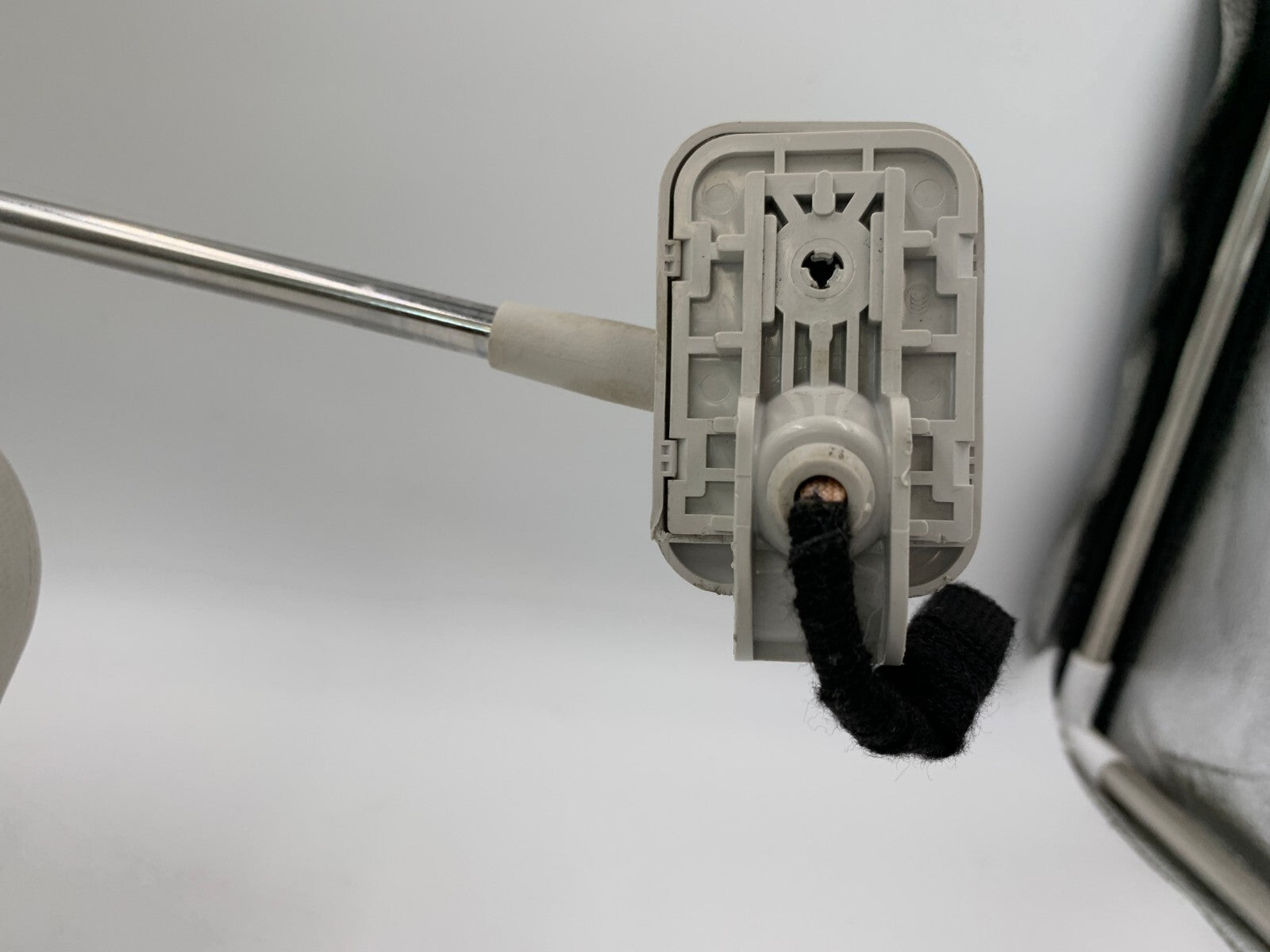 2021-2022 Ford Bronco Sport Passenger Sun Visor Ivory Illuminated OEM A02B18048