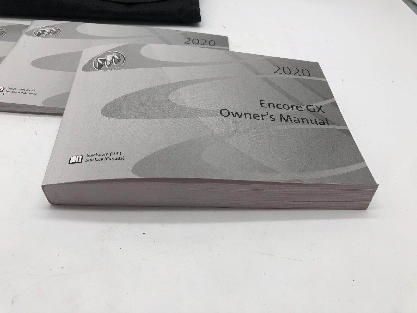 2020 Buick Encore GX Owners Manual Set with Case OEM A03B23040