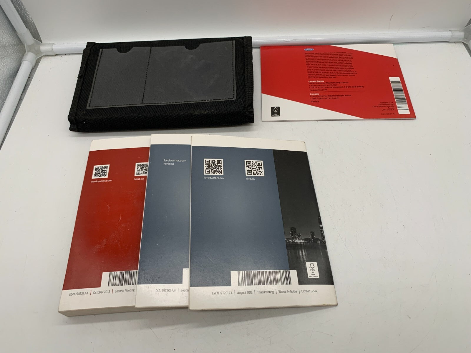 2014 Ford Taurus Owners Manual Set with Case OEM B02B55005