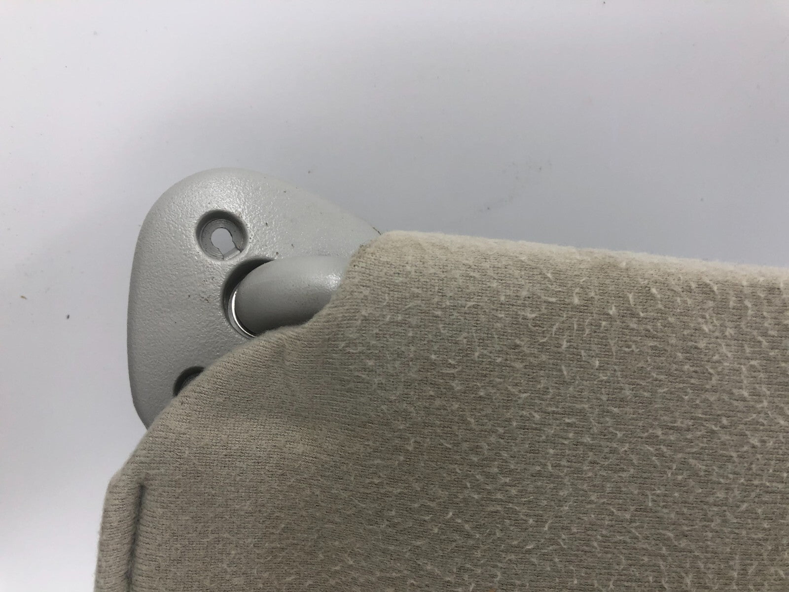2003-2008 Ford E-350 Passenger Sun Visor Gray OEM B01B10007