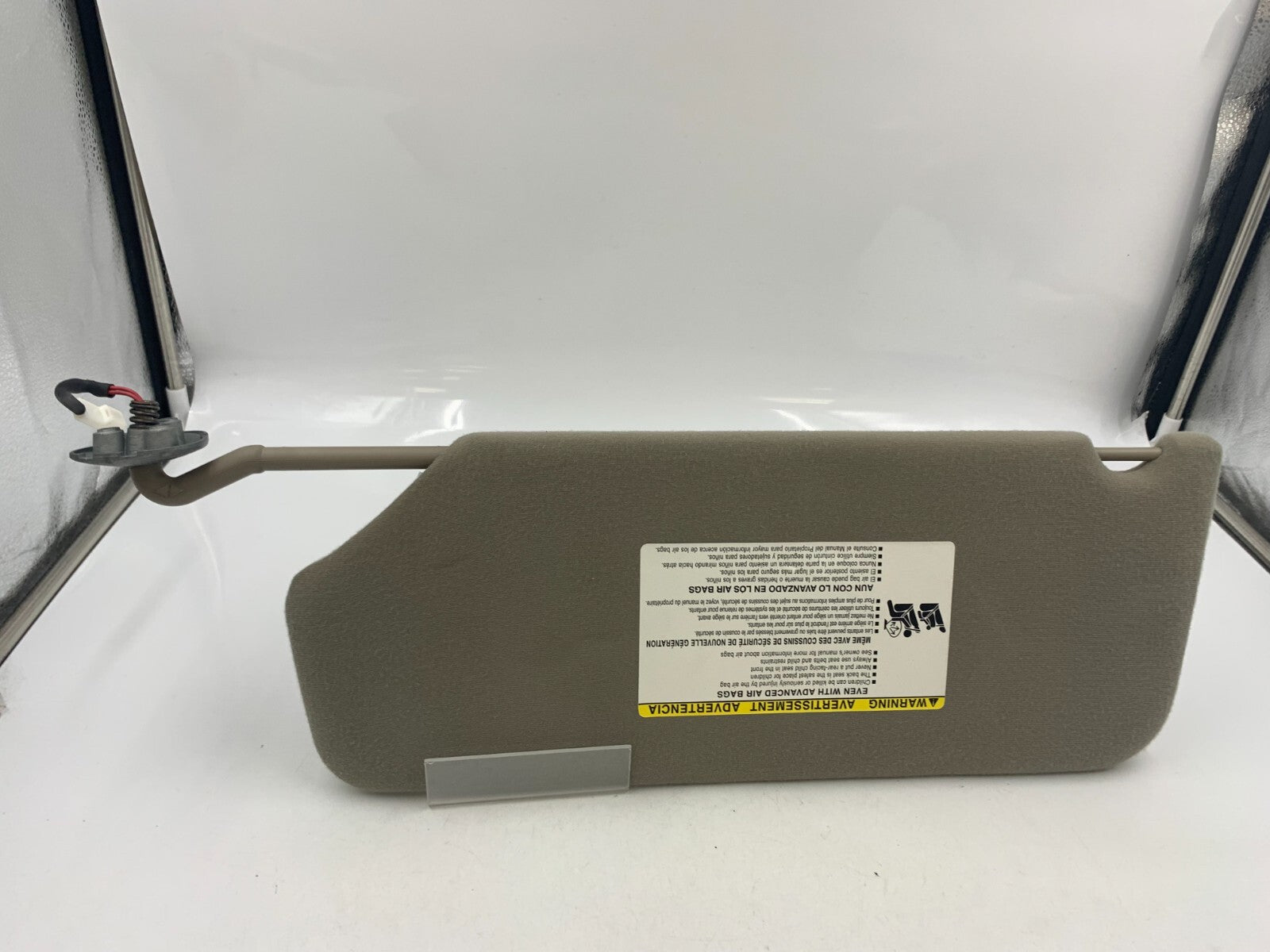 2011-2014 Toyota Sienna Passenger Visor Sunvisor Gray Illuminated OEM D04B41054