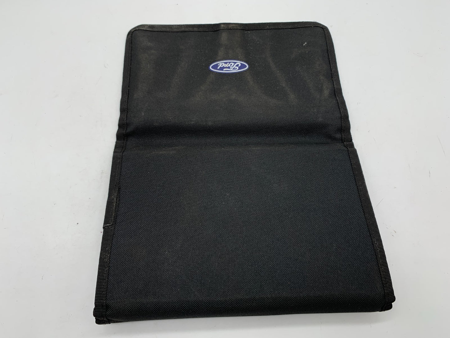 2017 Ford Fusion Owners Manual Set with Case OEM A02B55007