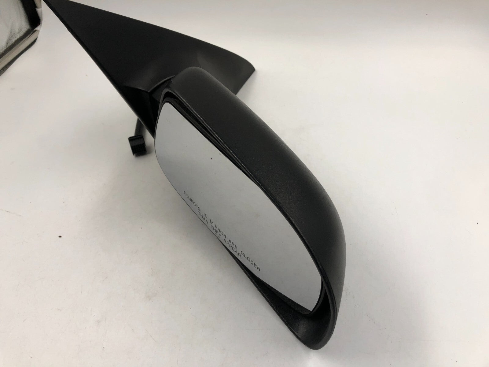 2004-2005 Chrysler Pacifica Passenger Side View Power Door Mirror Blk A01B39036