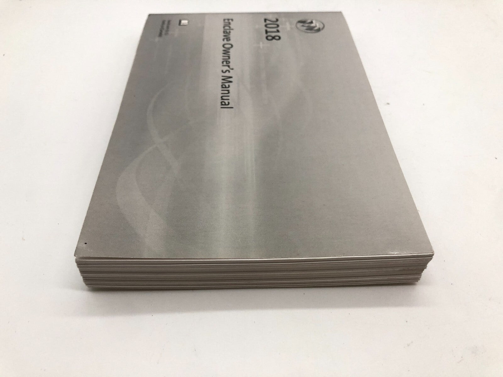 2018 Buick Enclave Owners Manual Set with Case OEM E03B47003