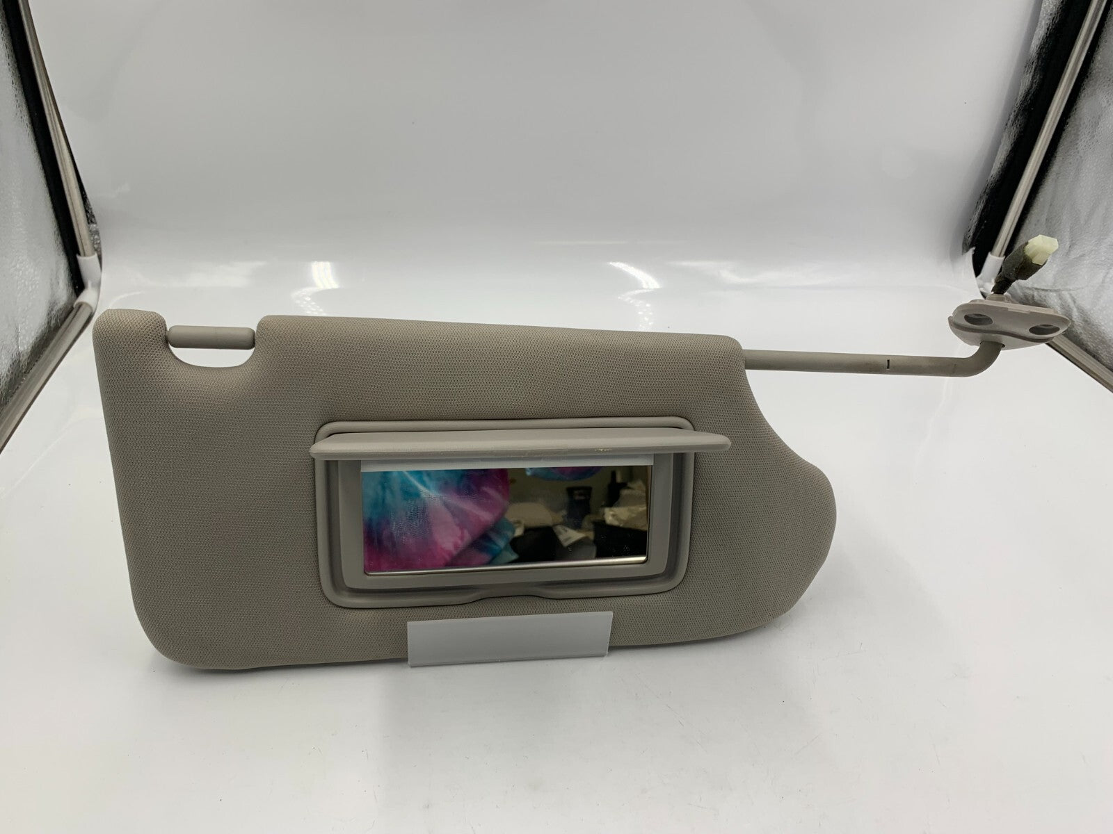 2013-2019 Nissan Altima Passenger Sun Visor Gray Illumination OEM C01B07025