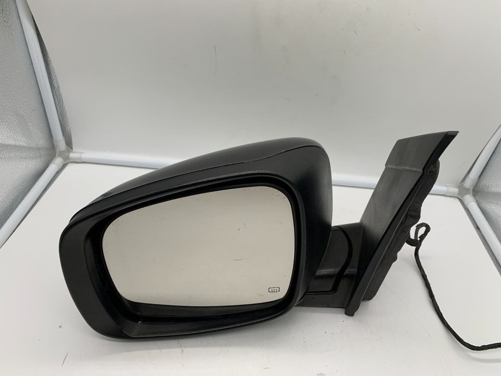 2011-2016 Chrysler Town & Country Driver Power Door Mirror Black OEM A03B11036