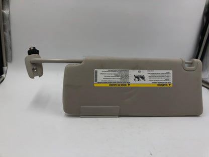 2014-2018 Jeep Grand Cherokee Passenger Sun Visor Gray Illuminated OEM D01B33065