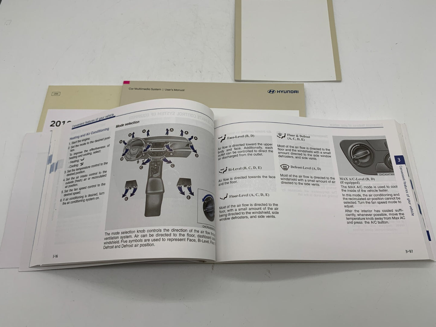 2019 Hyundai Accent Owners Manual Set OEM B02B09083