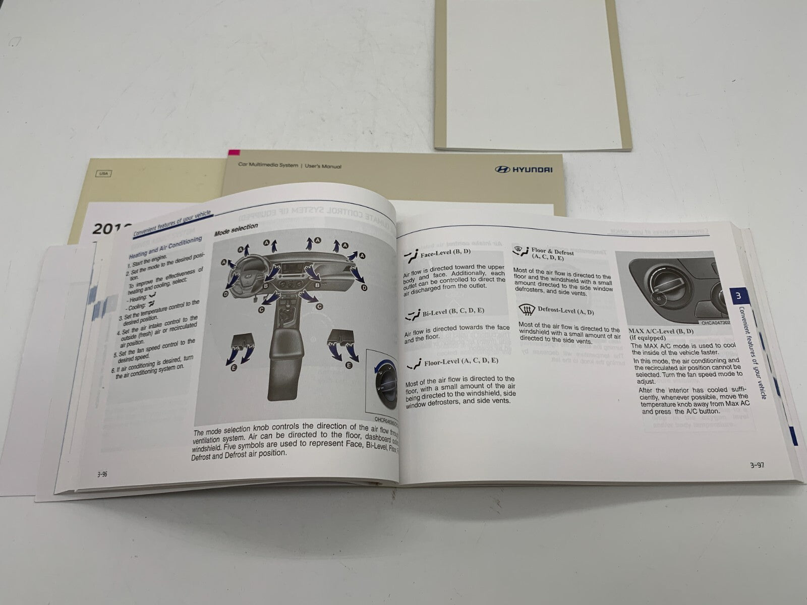 2019 Hyundai Accent Owners Manual Set OEM B02B09083