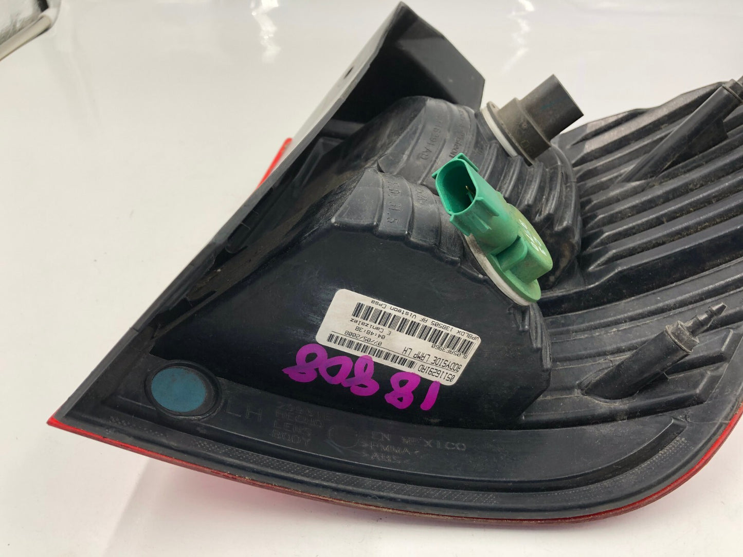 2009-2011 Dodge Journey Driver Side Tail Light Tailight OEM D04B55054