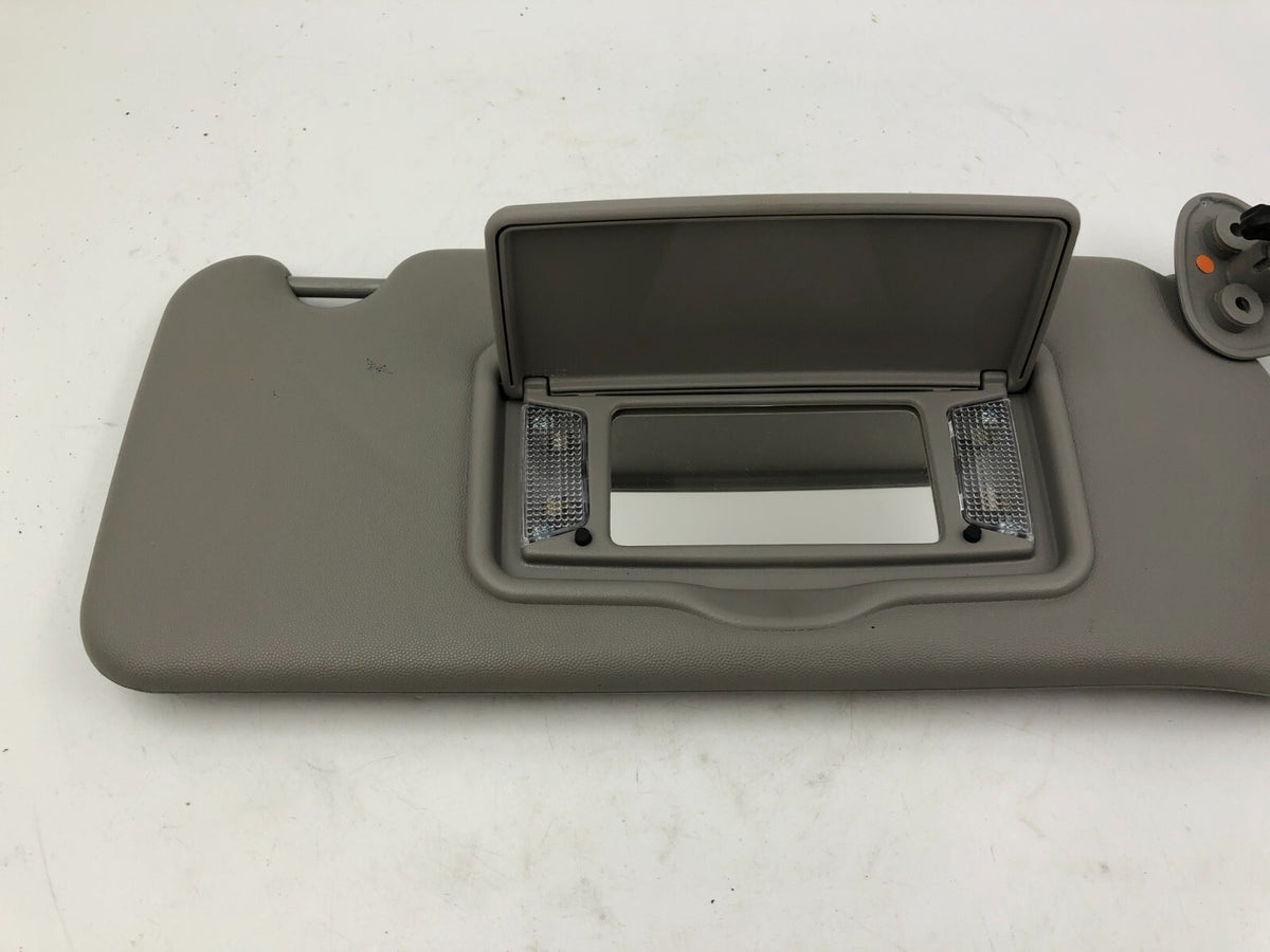2003-2007 Cadillac CTS Passenger Sun Visor Gray Illuminated OEM A04B47043