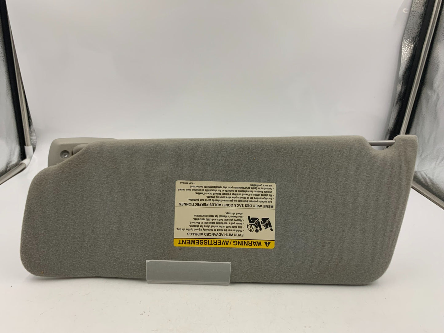 2004-2008 Ford F-150 F150 Passenger Sun Visor Gray OEM D02B18084