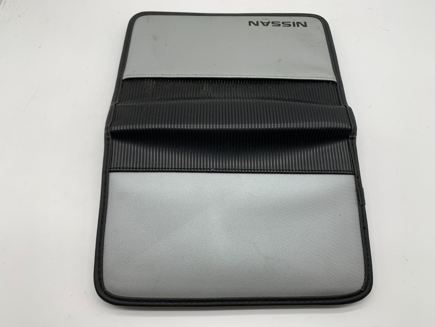 Nissan Owners Manual Case Only OEM D02B39052