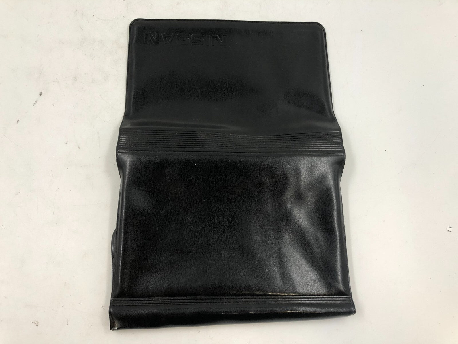 2007 Nissan Owners Manual Case Only OEM B01B02007