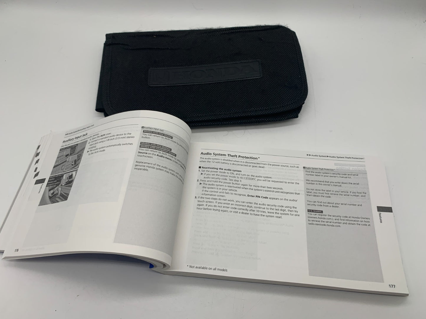2015 Honda Accord Sedan Owners Manual Set with Case OEM A01B24024