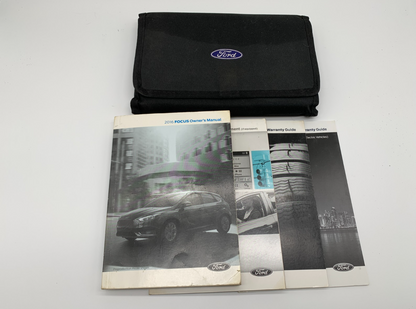 2016 Ford Focus Owners Manual Set with Case OEM C01B55075