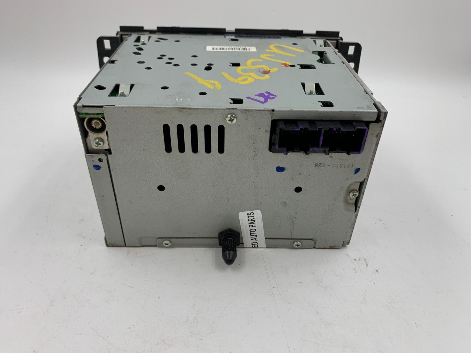 2007 Chevrolet Equinox AM FM CD Player Radio Receiver OEM B04B34001