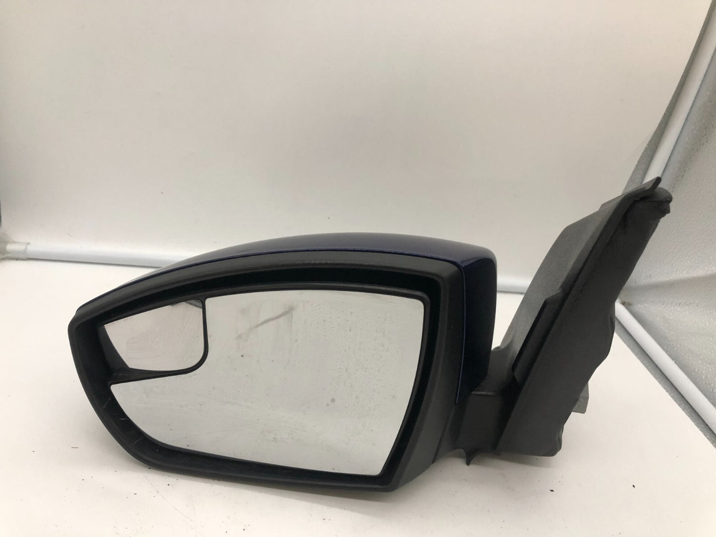 2013-2016 Ford Escape Driver Side View Power Door Mirror Blue OEM D01B31047