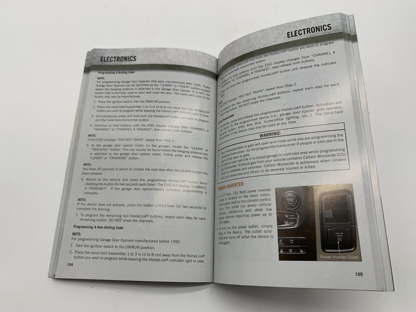 2013 Ram 1500 2500 3500 Owners Manual Set with Case OEM C03B46019