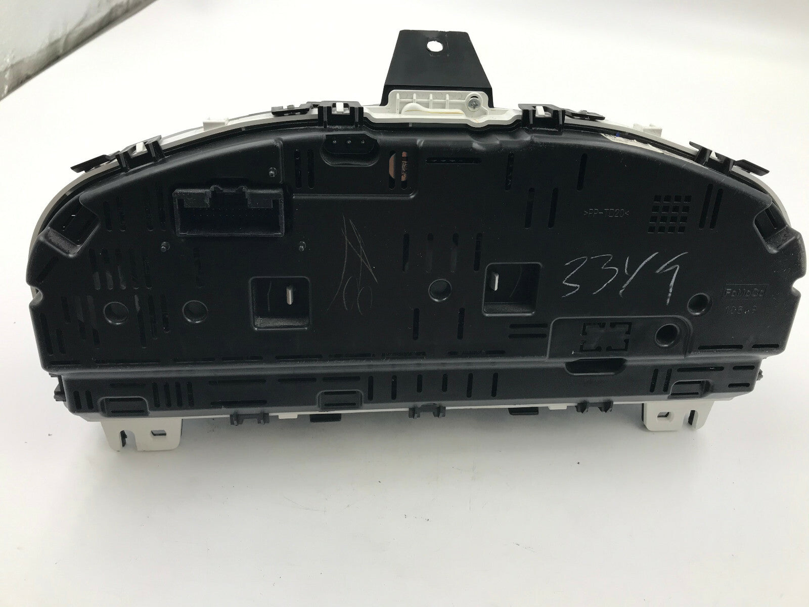 2011-2012 Lincoln MKZ Speedometer Instrument Cluster 135895 Miles OEM B02B16070