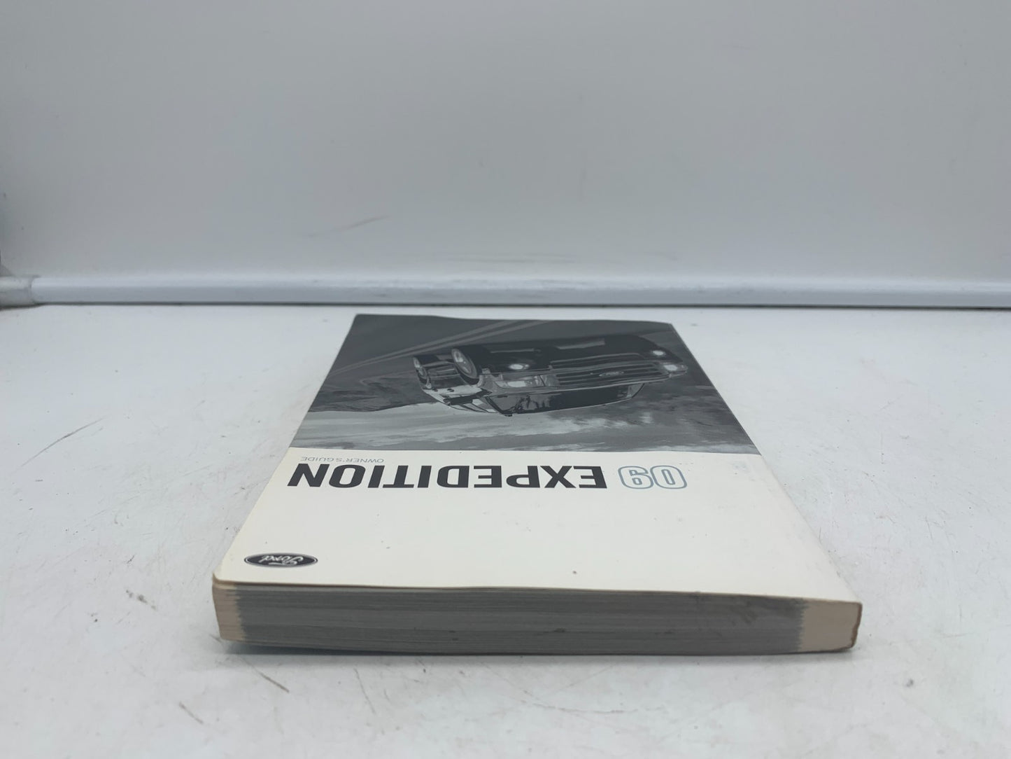 2009 Ford Expedition Owners Manual Set with Case OEM