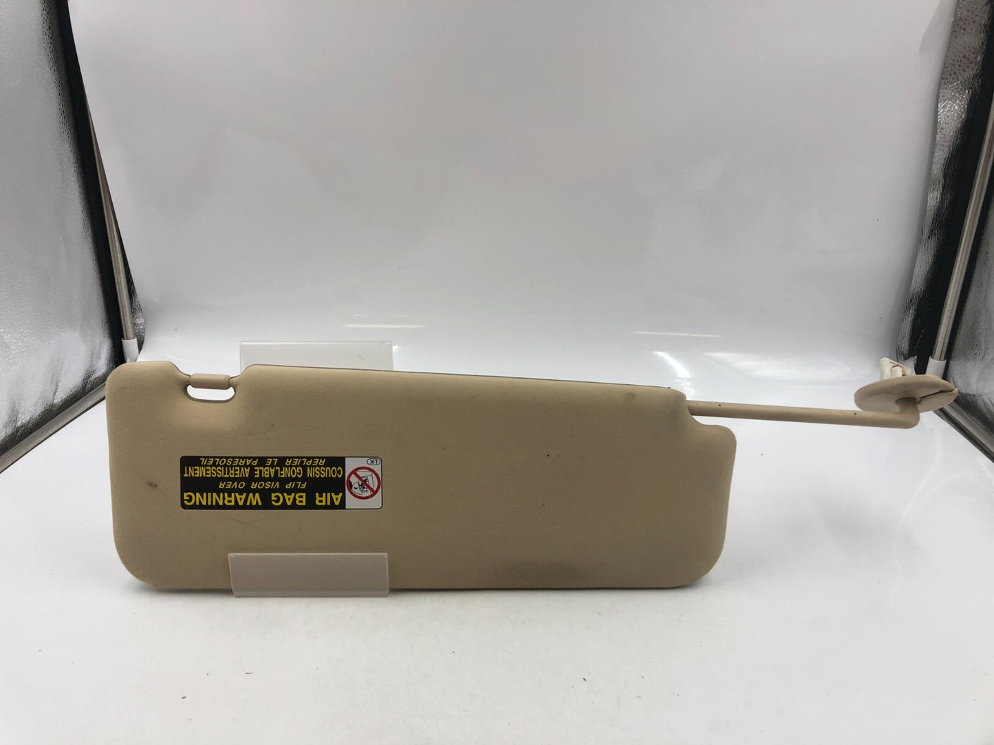 2010-2011 Lexus ES350 Driver Sun Visor Tan Illumination OEM B04B40086