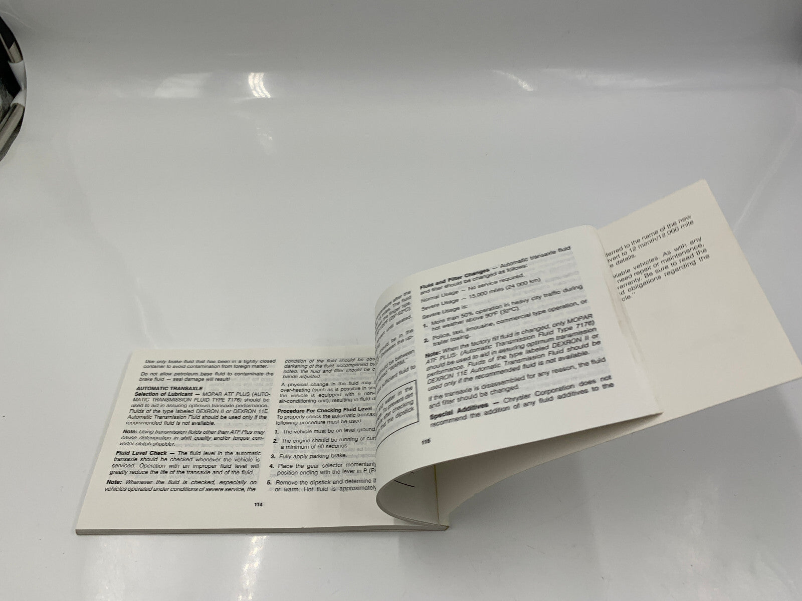 1993 Dodge Intrepid Owners Manual Set with Case OEM D04B37080