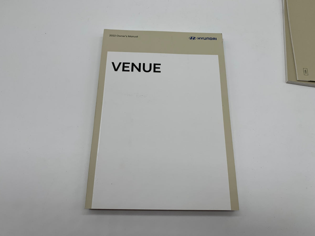 2022 Hyundai Venue Owners Manual Set OEM D02B15031