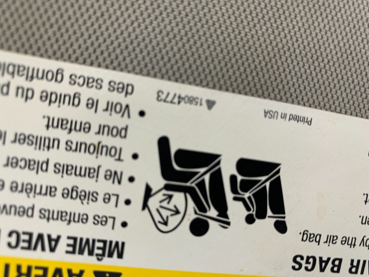 2013-2016 Chevrolet Malibu Driver Sun Visor Gray Illuminated OEM D01B52035