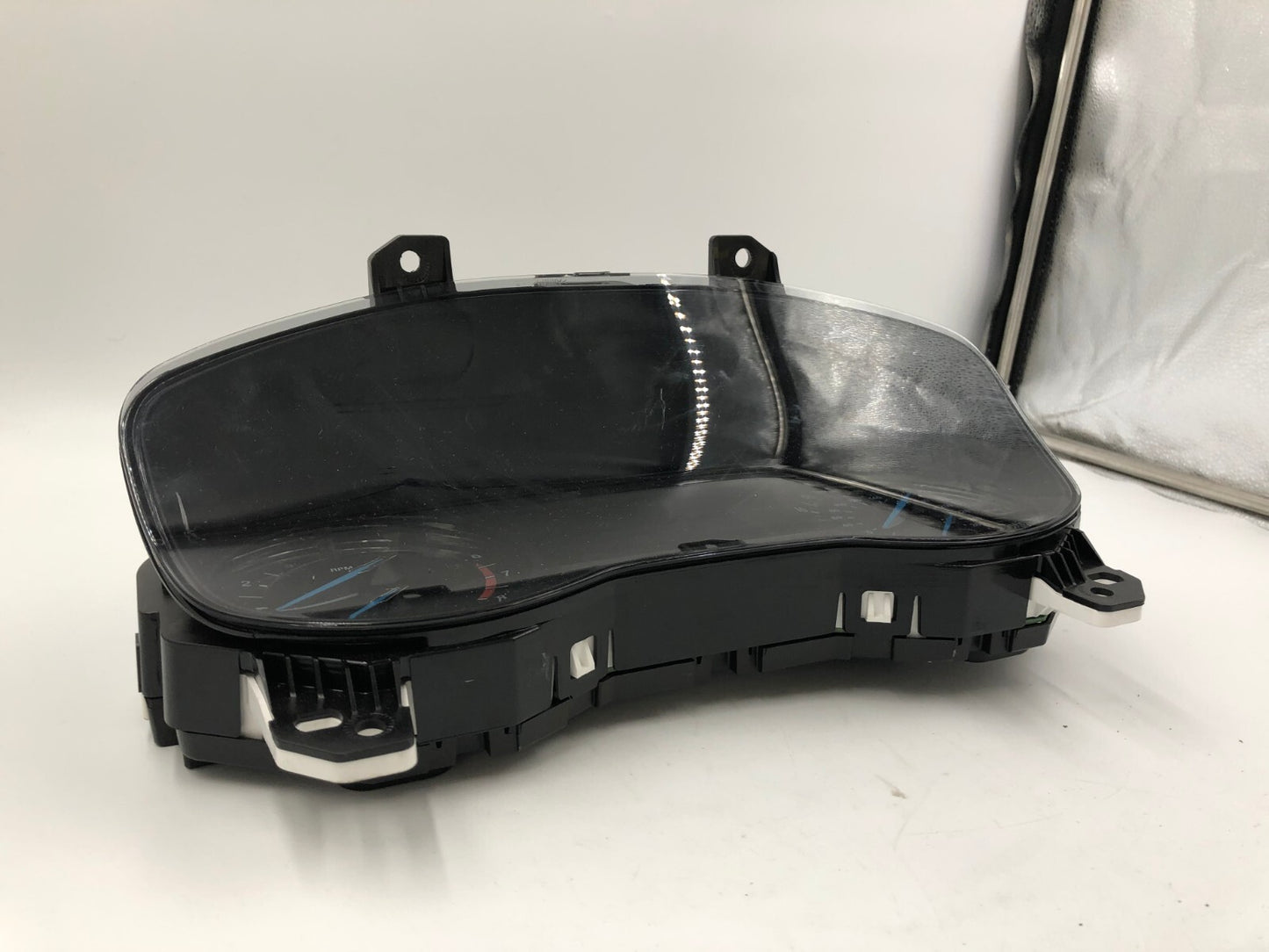 2014-2015 Ford Fusion Speedometer Instrument Cluster 42,473 Miles OEM D01B33067