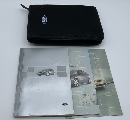2003 Ford Focus Owners Manual Set with Case OEM B04B04071