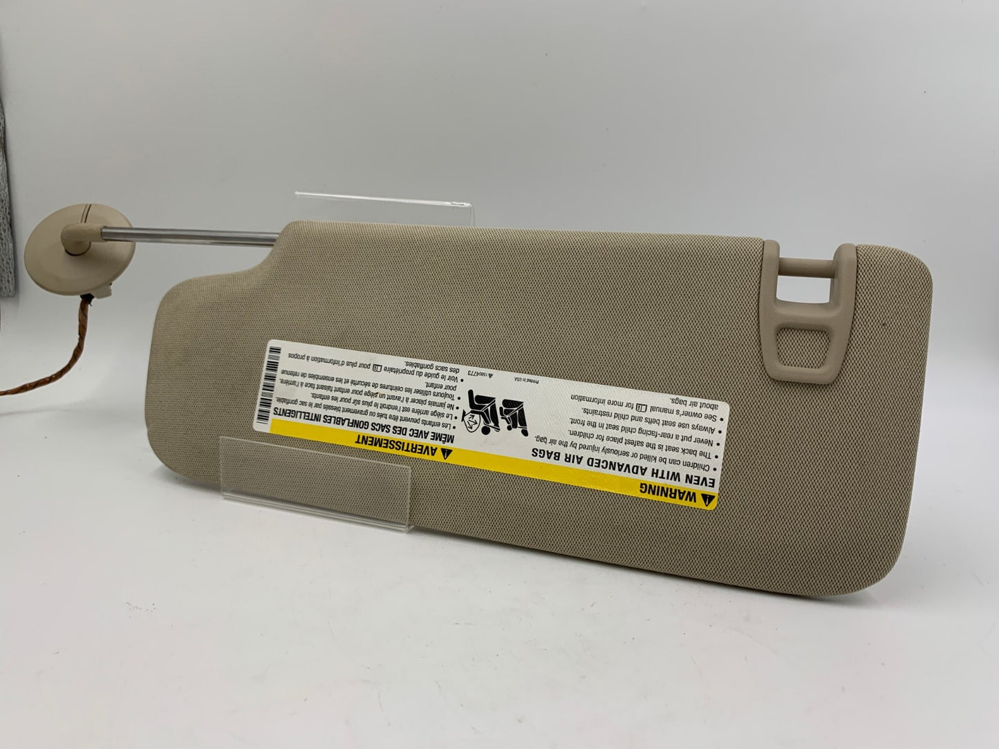2013-2016 Chevrolet Malibu Passenger Sun Visor Beige Illuminated OEM A02B30007
