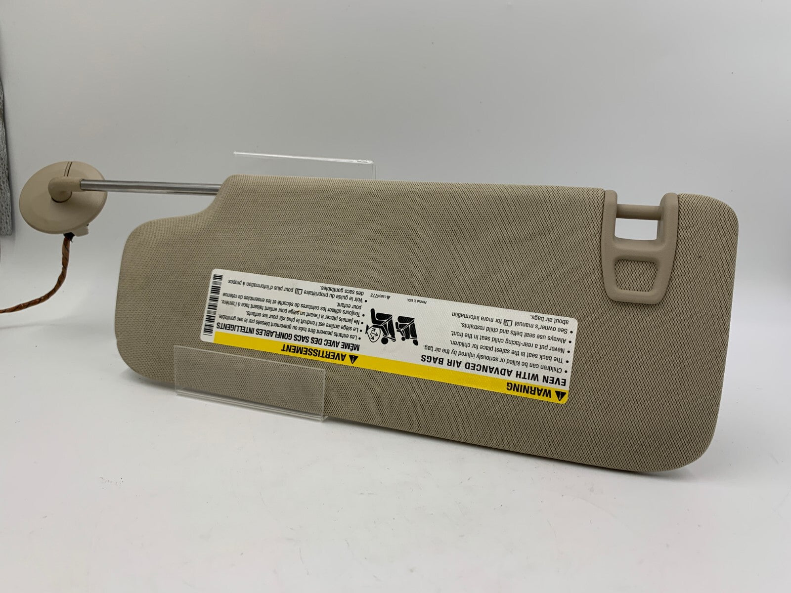 2013-2016 Chevrolet Malibu Passenger Sun Visor Beige Illuminated OEM A02B30007
