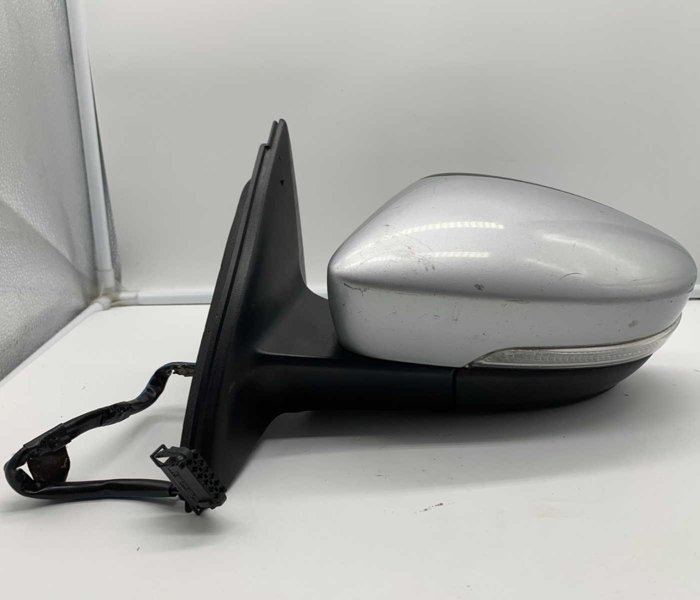2011-2014 Volkswagen Jetta Driver Side View Power Door Mirror Silver C03B66014