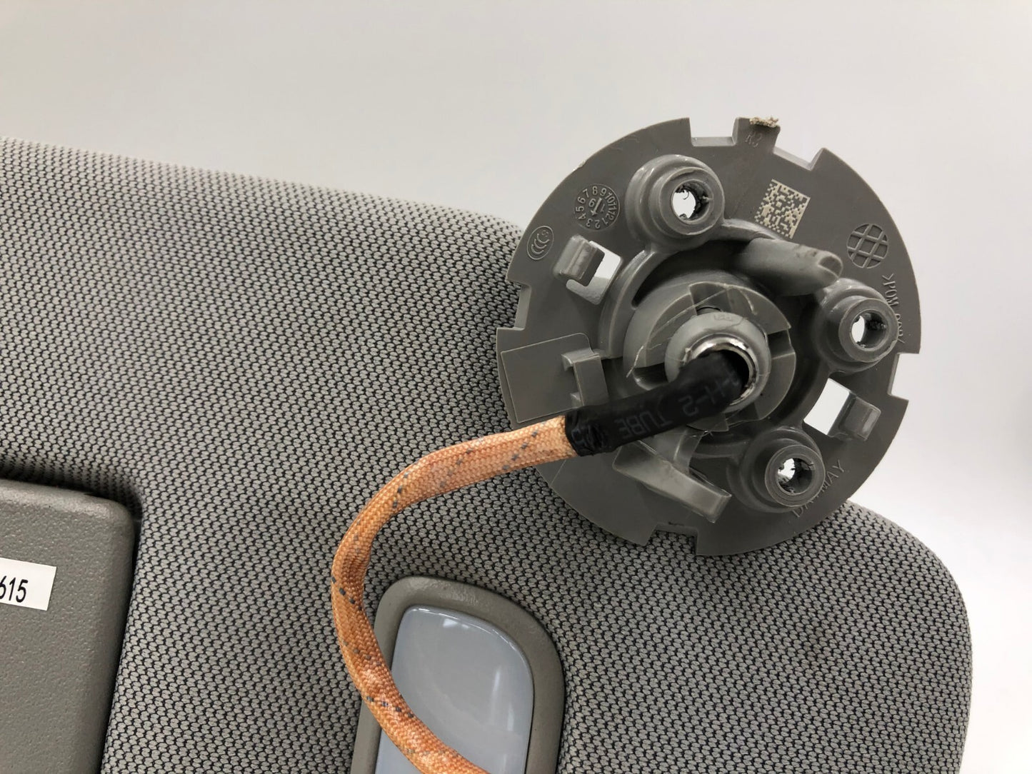 2017-2021 Chevrolet Trax Passenger Sun Visor Gray Illuminated A04B29054