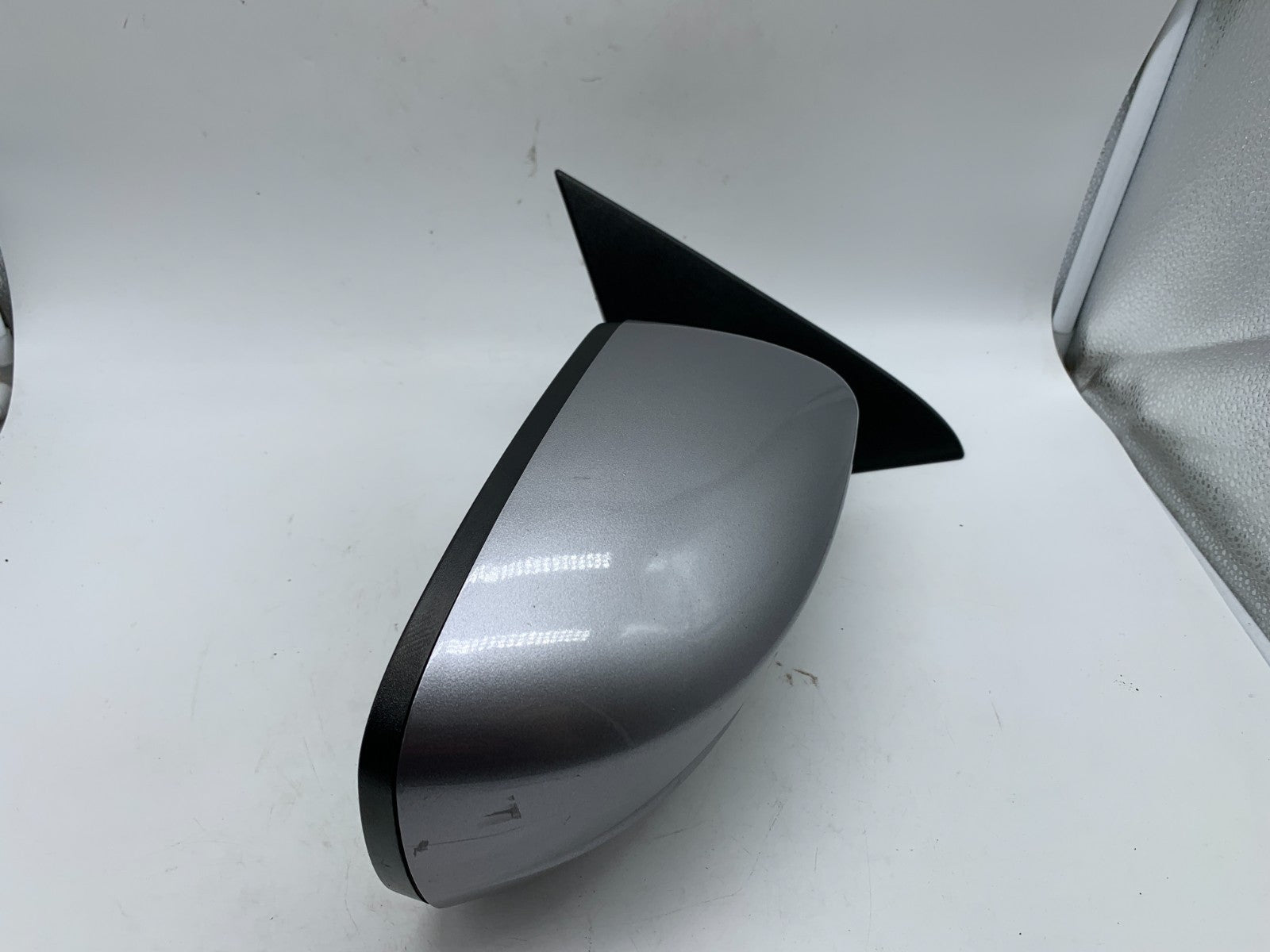 2011-2014 Chrysler 200 Passenger Side View Power Door Mirror Gray OEM C03B61002